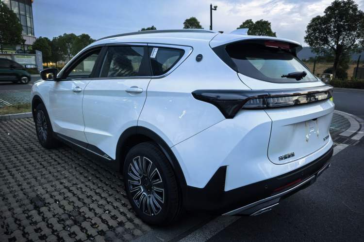 Used JETOUR X70 PLUS 2025 1.5T Elite Edition 5 Seats