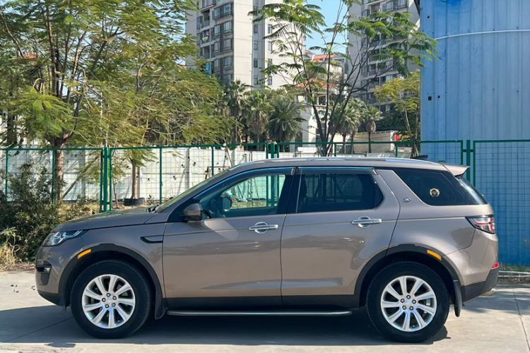 Used Land Rover Discovery Sport 2016 2.0T SE
