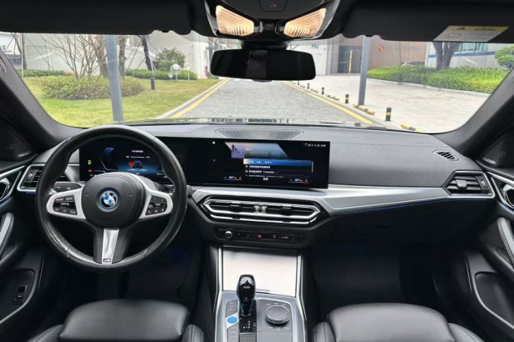Used BMW i4 2022 eDrive40