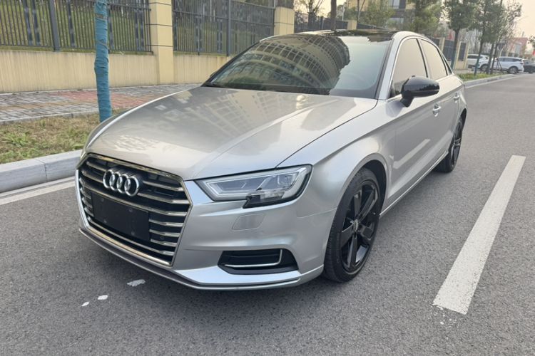 Used Audi A3 2017 Limousine 35 TFSI Style Edition
