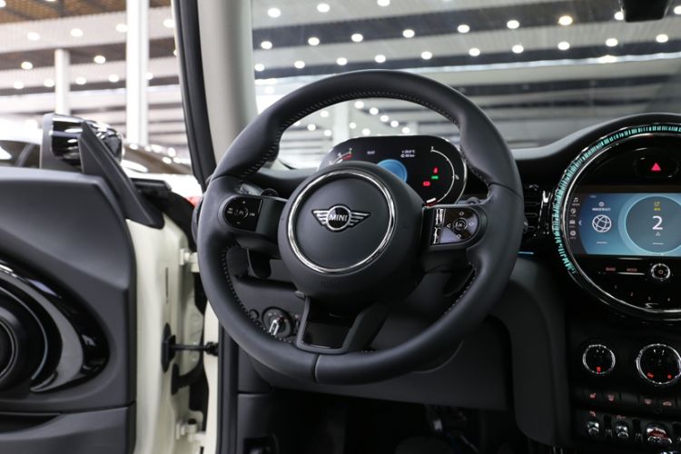 MINI 2022 2.0T COOPER S Artist usado