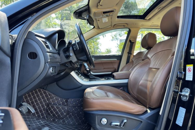 Used Haval H8 2015 2.0T Two-Wheel-Drive Standard Version
