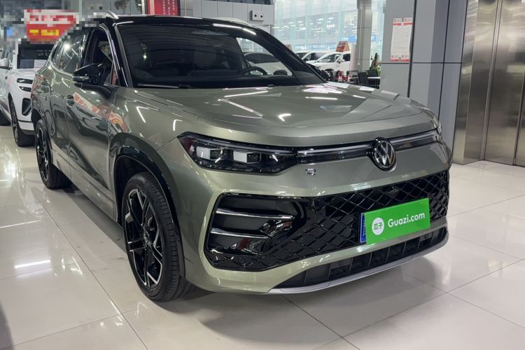 Used Volkswagen Tayron 2025 Tiguan L 380TSI 4Motion Luxury Easy Package Exterior 2