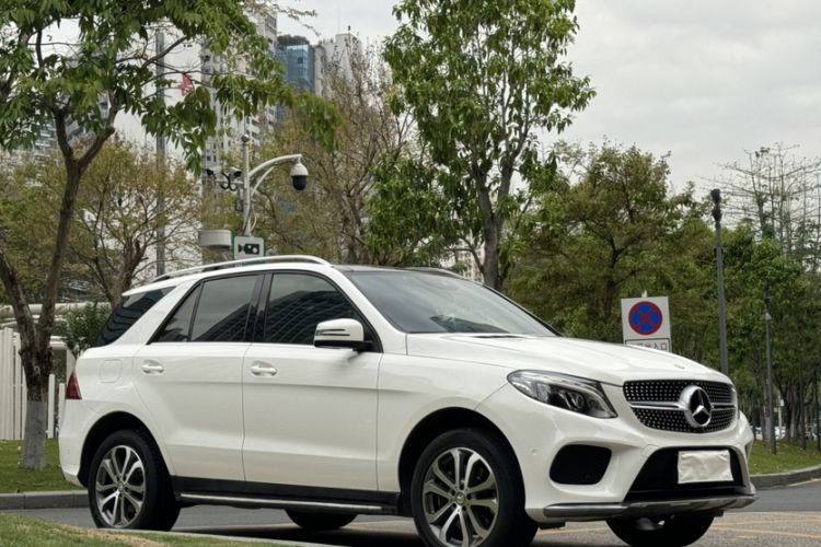 Used Mercedes-Benz GLE 2015 GLE 320 4MATIC
