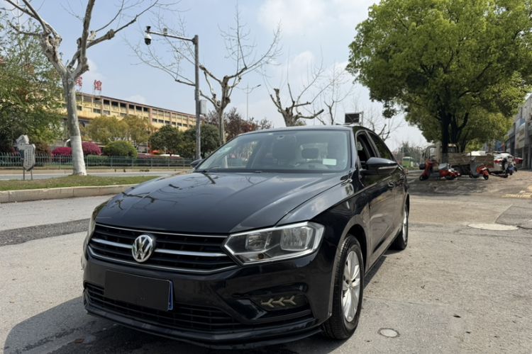 Used Volkswagen Bora 2018 1.5L Automatic Fashion Model