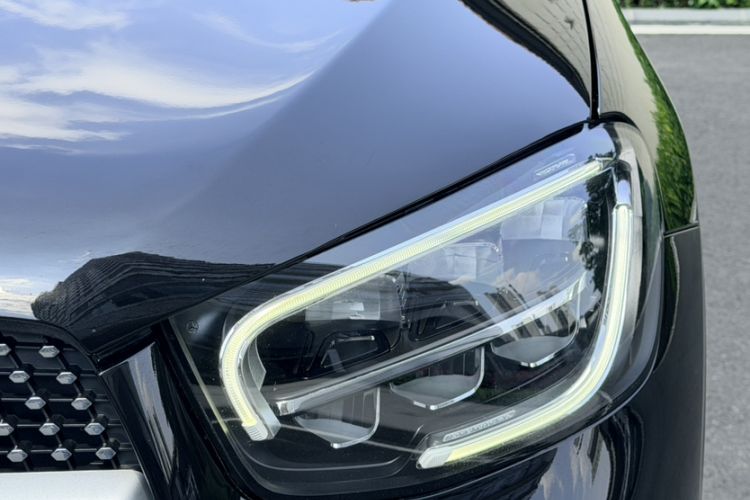 Used Mercedes-Benz GLC 2022 Facelift GLC 260 L 4MATIC Luxury Edition Exterior 2