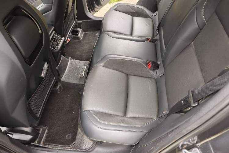 Used Lynk & Co 03 2023 1.5TD DCT JingPro Interior 3