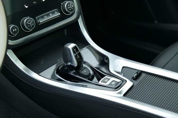 Used Lynk & Co 01 2017 2.0T Two-Wheel Drive Zhaopu Version