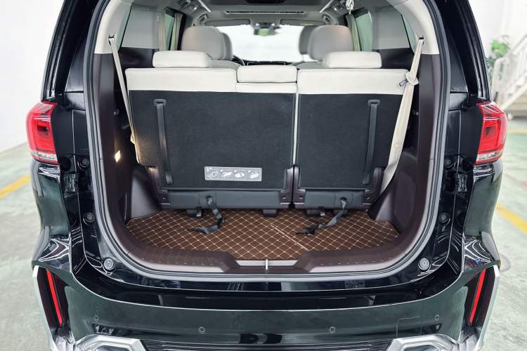 Used GAC Trumpchi M8 2021 Master Series 390T Ultimate Edition Interior 7