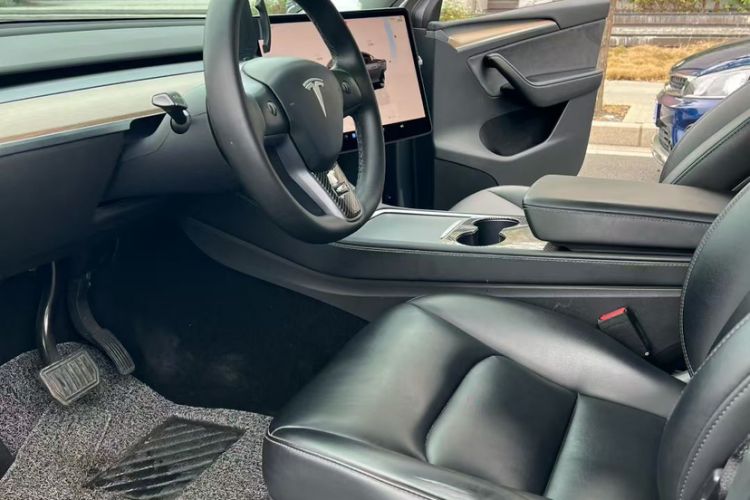 Used Tesla Model Y 2022 Revised Version Rear-Wheel Drive Interior 7