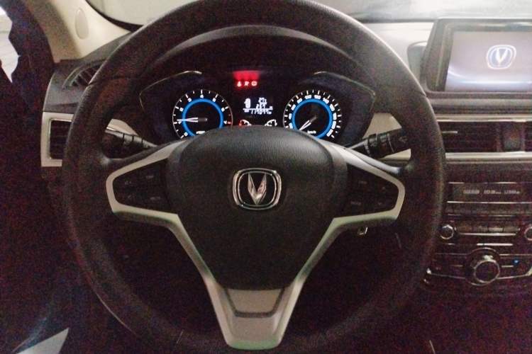 Used Changan Alsvin V7 2015 1.6L Manual Enjoyment Model China V Standard
