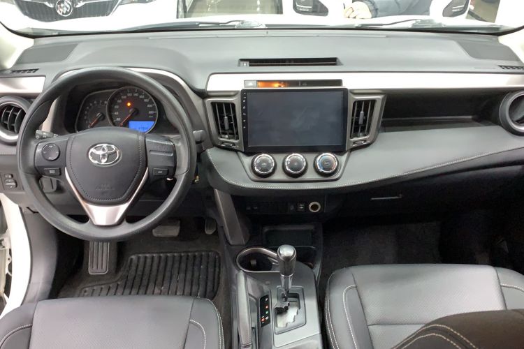 Used Toyota RAV4 2016 2.0L CVT Two-Wheel Drive Urban Edition China V Standard
