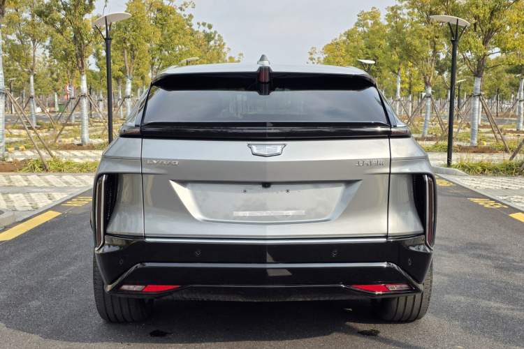 Used Cadillac LYRIQ 2024 Rear-Drive Standard Range Luxury Edition SUPER CRUISE