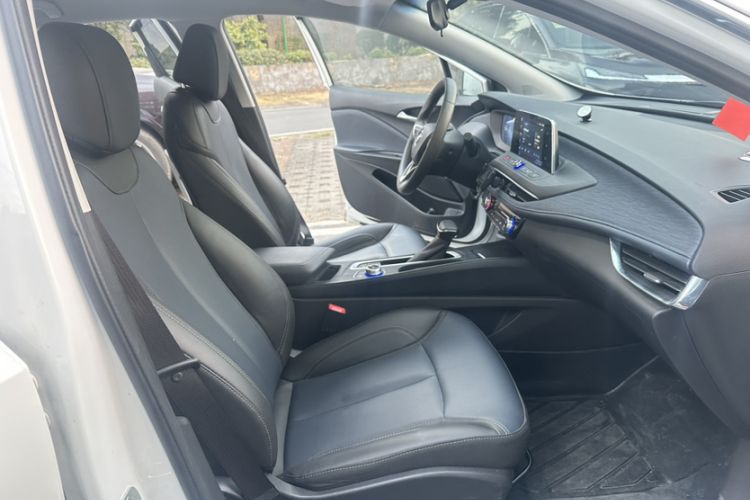 Used Buick Velite 6 2023 430km Range Commuter Version