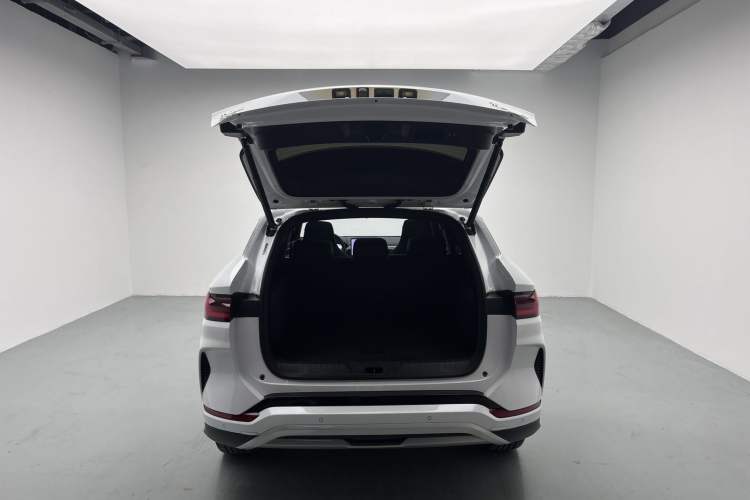 Used BYD Song PLUS New Energy 2023 Champion Edition DM-i 110KM Flagship PLUS