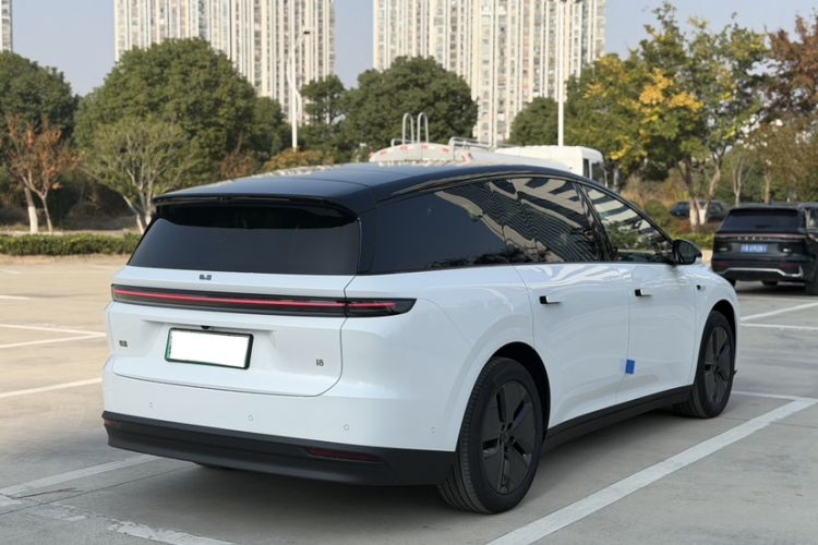 Used Li Auto Li Auto i8 2025 Model Standard Version