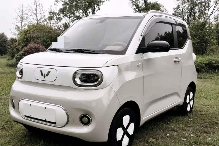 Used Wuling Hongguang MINIEV 2024 3rd Generation 215km Advanced Version