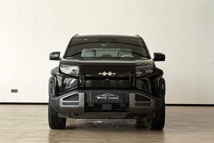 Used Formula Leopard Titanium 3 2025 501KM All-Wheel Drive Intelligent Driving Ultra Version Exterior 1