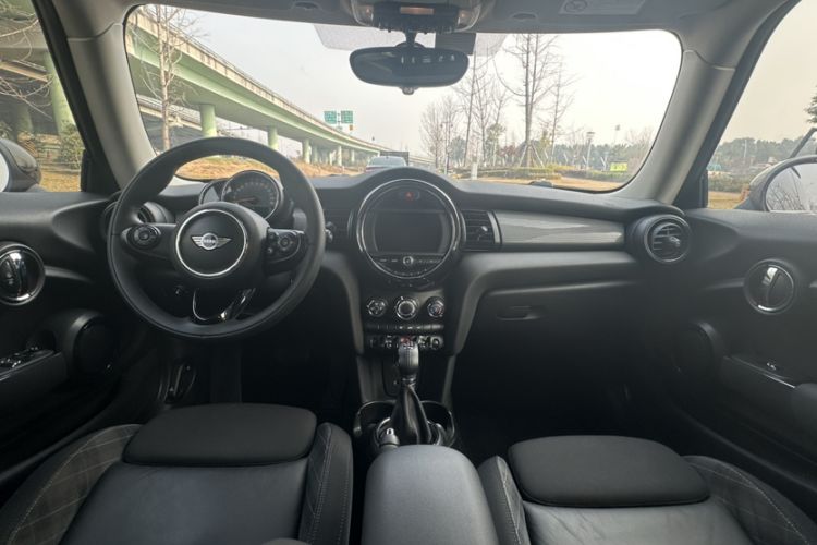 Used MINI MINI 2016 1.5T COOPER