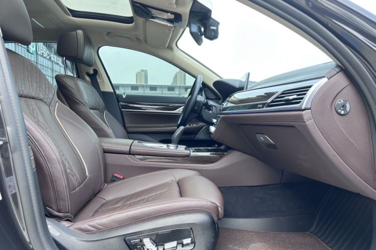 Used BMW 7 Series 2021 730Li Luxury Package
