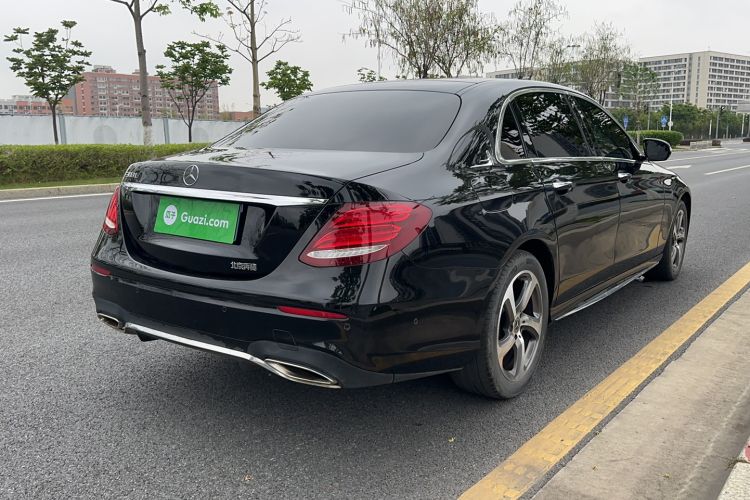 Used Mercedes-Benz E-Class 2018 E 300 L Sporty and Stylish Model