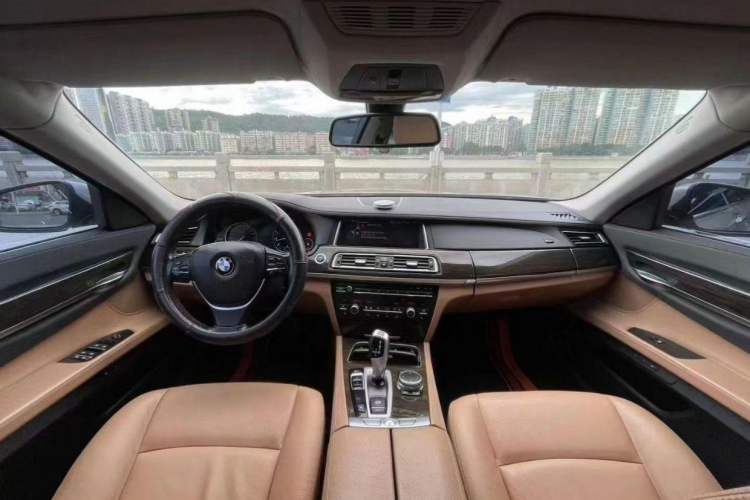 Used BMW 7 Series 2014 730Li Premium Edition
