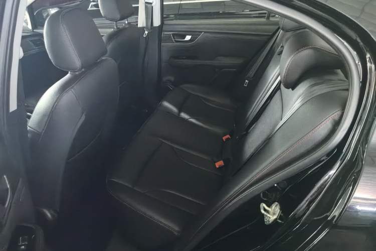 Used Great Wall C50 2014 Upgraded Model 1.5T Manual Fashion Edition