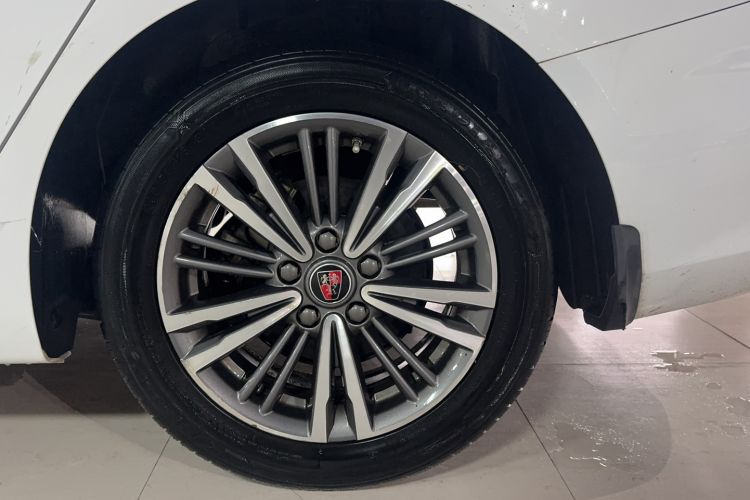 Used Roewe i5 2019 1.5L Automatic 4G Connected Langzhen Edition