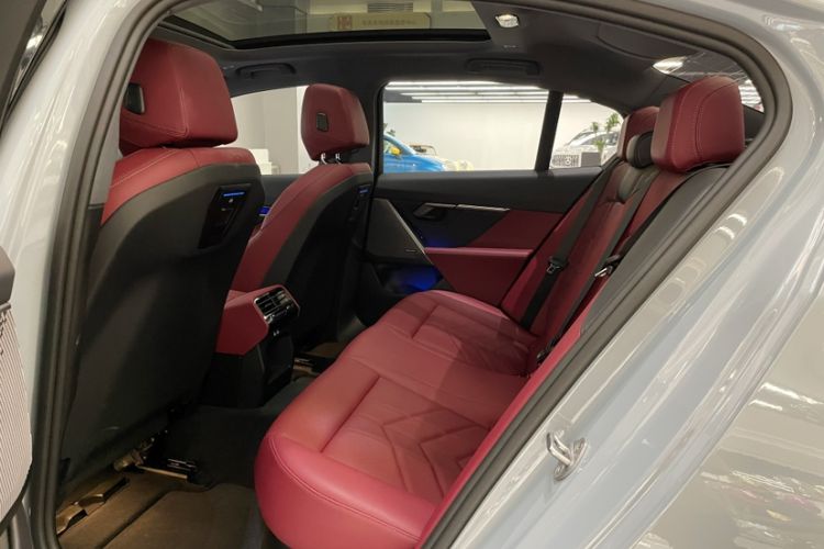 Used BMW 5 Series 2024 525i M Sport Package Headliner