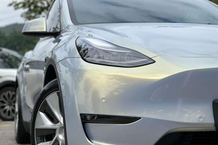 Used Tesla Model Y 2021 Standard Range Rear-Wheel Drive Version