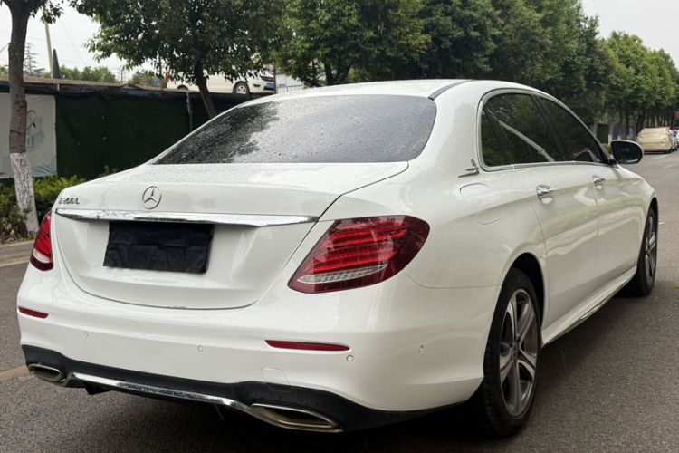 Used Mercedes-Benz E-Class 2018 E 200 L Sport Edition Exterior 5