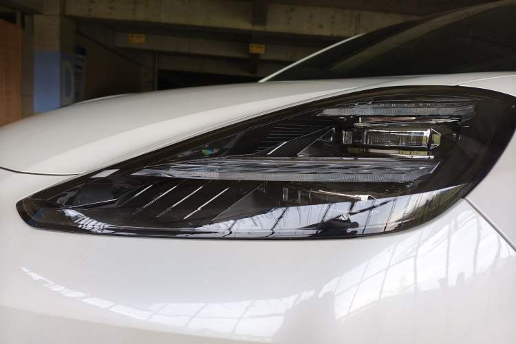 Used Hyptec HT 2023 670 Rear-Drive Ultra-High-Voltage NDA Version
