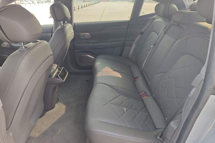 Used Nio ET7 2023 100kWh Signature Edition