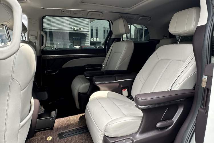 Used GAC Trumpchi M8 2021 Lingxiu Series 390T Deluxe Edition