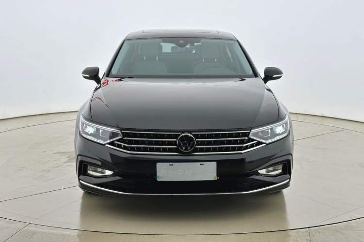 Used Volkswagen Magotan 2023 2 Million Units Commemorative Edition 330TSI DSG Luxury Version
