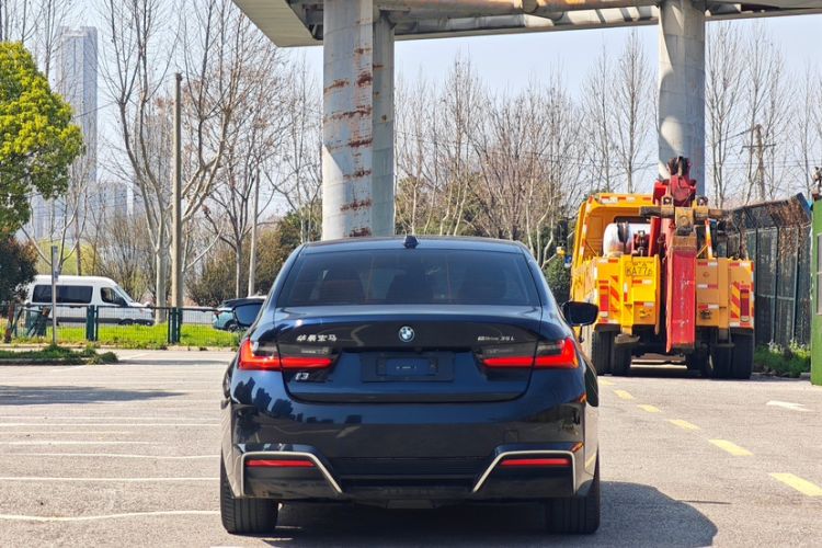 Used BMW i3 2024 eDrive 35 L
