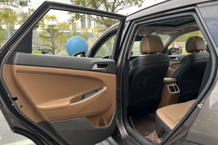 Used Hyundai Tucson 2015 1.6T Dual-Clutch Two-Wheel-Drive Smart Model