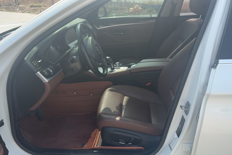 Used BMW 5 Series 2017 520Li Elegant Edition
