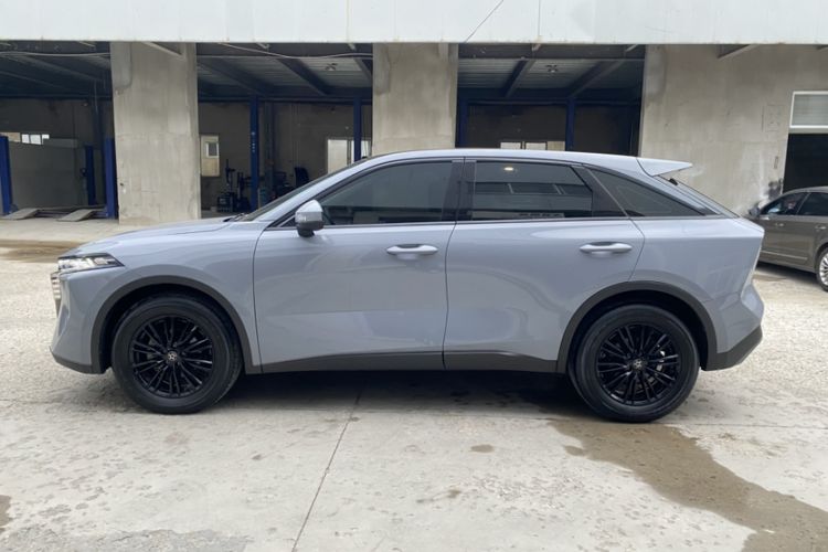 Used Venucia V 2021 260T Idol Edition