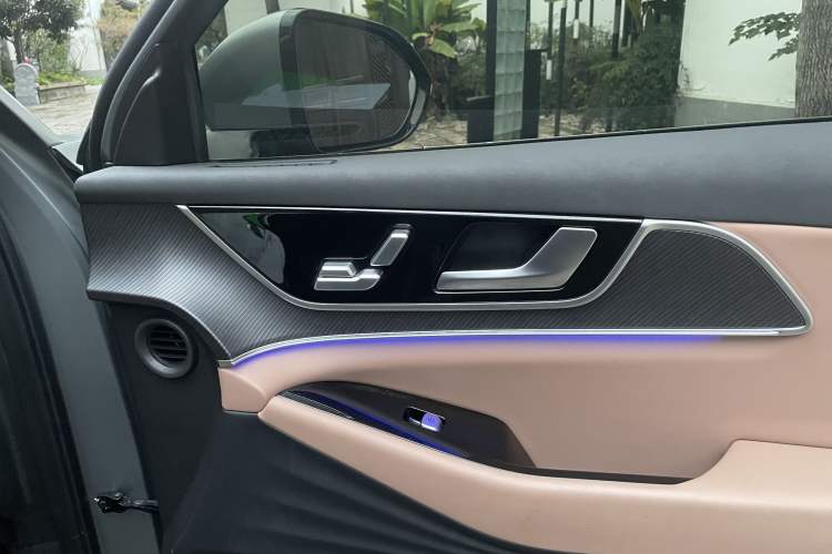 Used Chery Tiggo 8 L 2024 2.0T Two-Wheel Drive Prestige Version 5 Seats