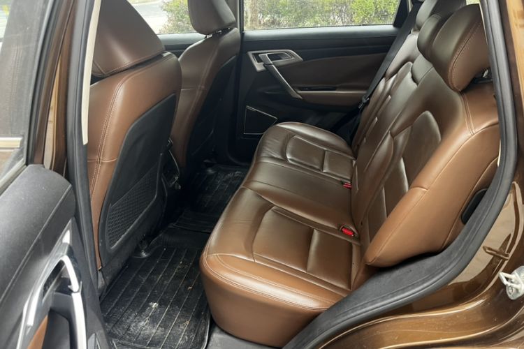 Used Geely Auto Emgrand X7 Sport 2016 1.8TD Automatic ZhiZun Version
