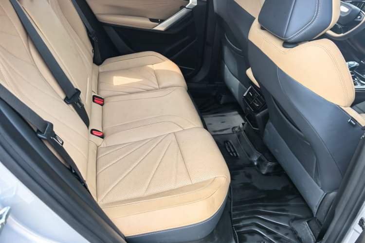 Used Geely Auto FX11 2023 1.5TD DCT Prestige Edition Interior 7