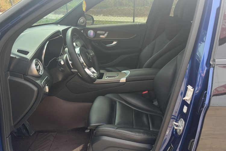 Used Mercedes-Benz GLC 2020 GLC 300 L 4MATIC Luxury Model Left Front Seat