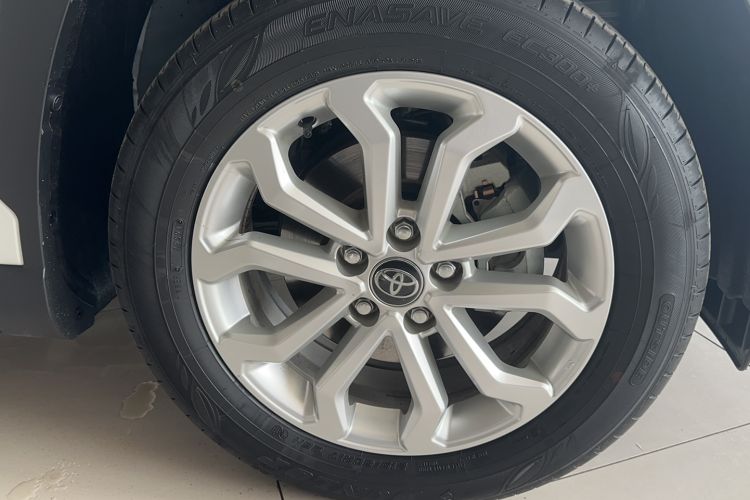 Used Toyota FRONTLANDER 2024 2.0L CVT Elite Edition