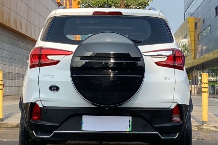 Used BYD Yuan New Energy 2019 EV360 Smart Connect Enjoyment Model
