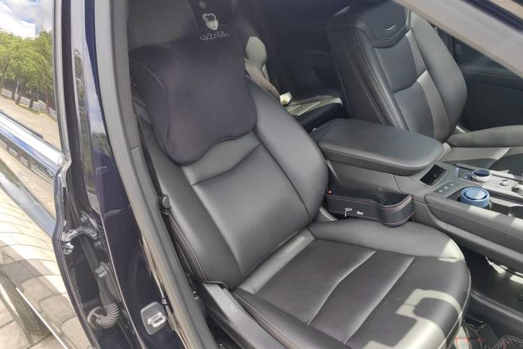 Used Cadillac XT5 2021 2.0T Two-Wheel Drive Luxury Version