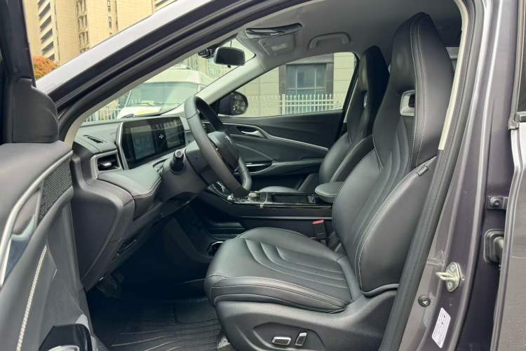 Used NETA U 2022 Pro 400 Comfort Edition