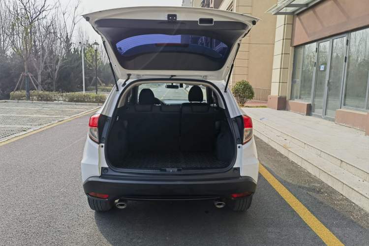 Used Honda Vezel 2020 220 TURBO CVT Elite Edition
