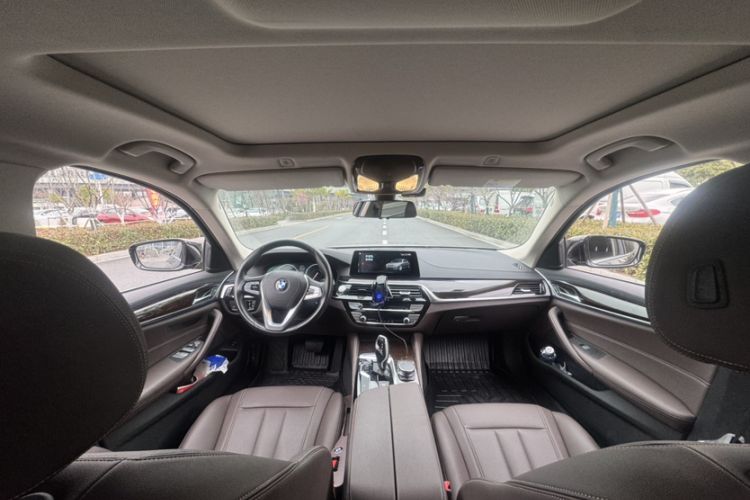 Used BMW 5 Series 2019 Facelifted 525Li Luxury Package