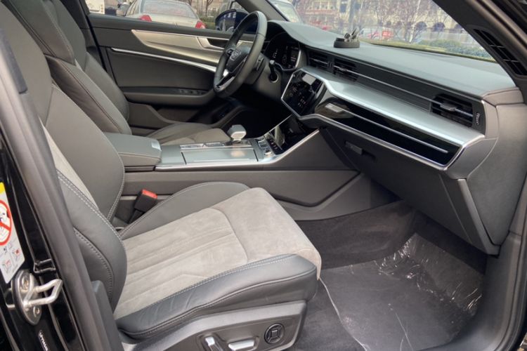 Used Audi A6L 2023 40 TFSI Luxury Dynamic Model
